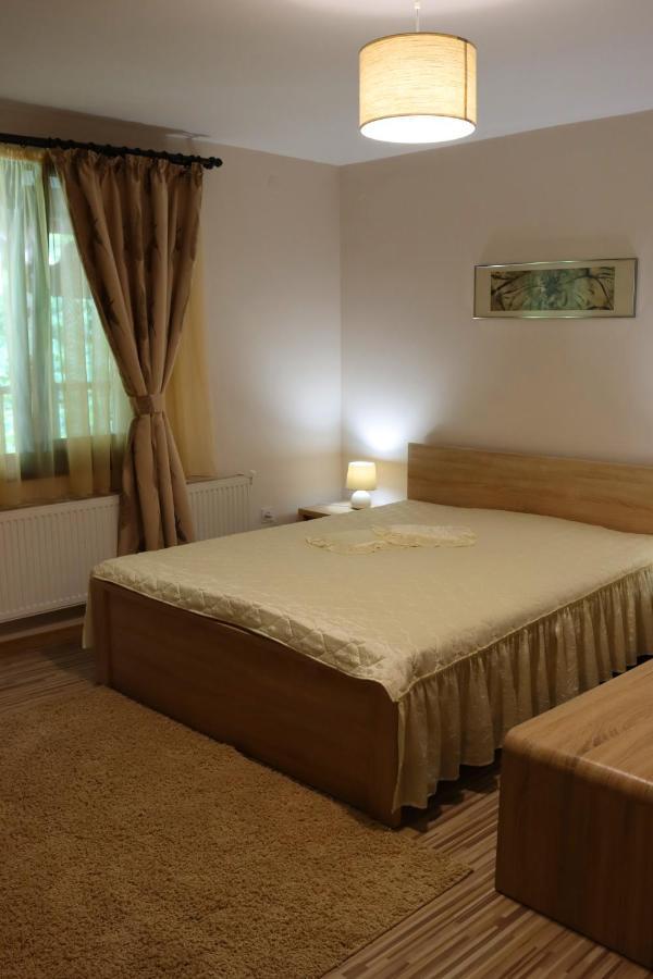 Green House - Попниколови Sapareva Banya Esterno foto